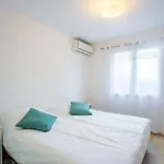 Les Restanques Du Vallon By Interhome Tatil Evi