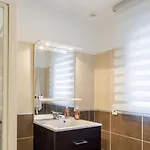 בית נופש Les Restanques Du Vallon By Interhome לה לבאנדו